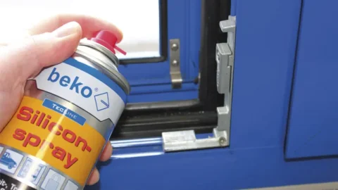 298-4-400pl_a2 Beko Silicon-spray 400 ml Smar uniwersalny
