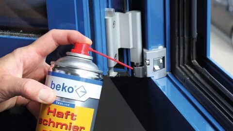 43ecfe58d0bfd30783d7c25a548b19ef.jpg BEKO smar o podwyższonej przyczepności spray 500 ml