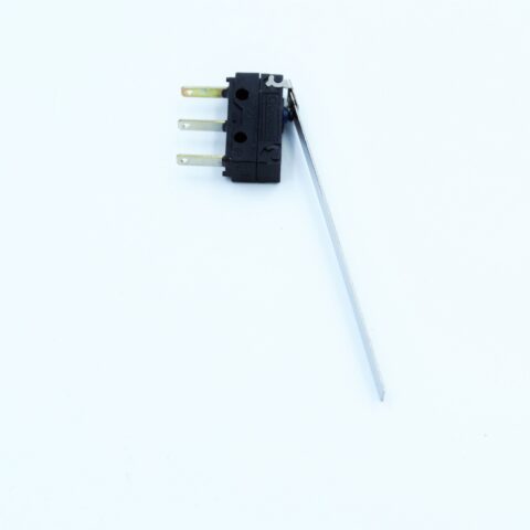 8f39ebcd8fbd309e29b10318cf7ea6e8.jpg Mikrowyłącznik do szorowarek KARCHER BD 750 BR 750 B 90 R 6.630-398.0